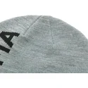 mutzen-grau-von-puma