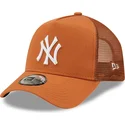 braune-trucker-kappe-a-frame-tonal-mesh-der-new-york-yankees-mlb-von-new-era