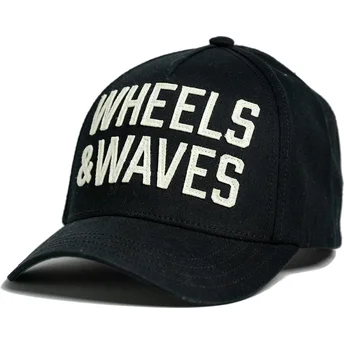 schwarze-snapback-cap-classic-ww22-von-wheels-and-waves-mit-gebogenem-schirm