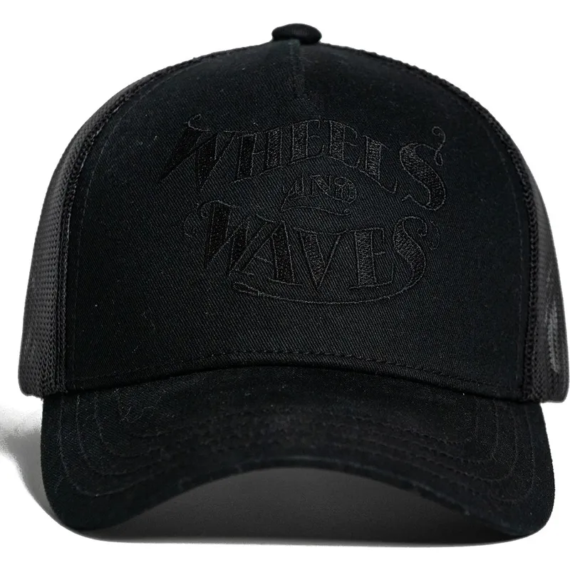 mutzen-gebogen-schwarz-snapback-von-wheels-and-waves