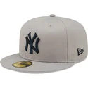 gorra-plana-gris-ajustada-59fifty-parche-lateral-world-series-de-new-york-yankees-mlb-de-new-era