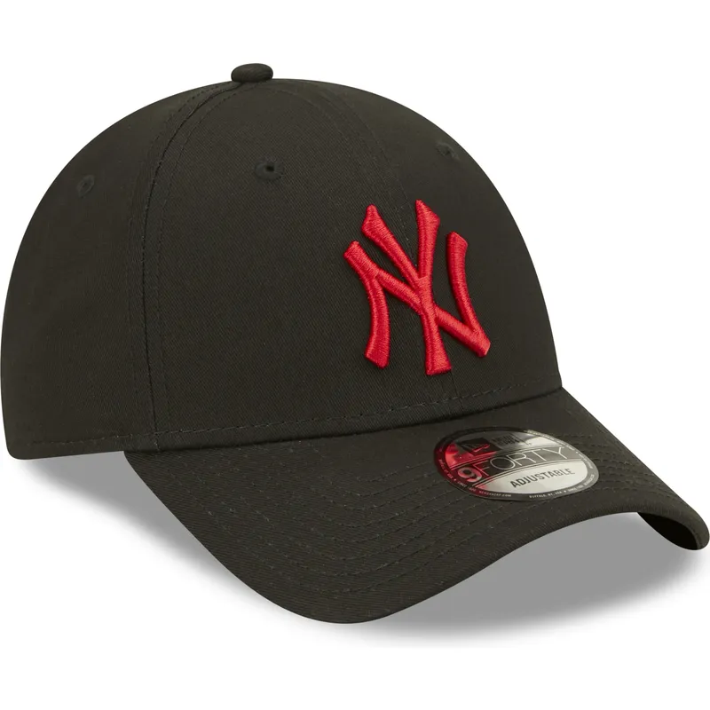 mutzen-gebogen-schwarz-verstellbares-band-9forty-league-essential-der-new-york-yankees-mlb-von-new-era