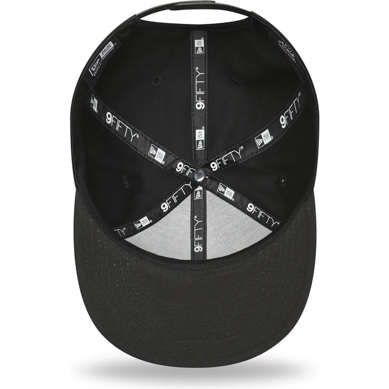 mutzen-flach-schwarz-snapback-9fifty-league-essential-der-new-york-yankees-mlb-von-new-era