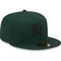 mutzen-flach-grun-angepasst-59fifty-league-essential-der-new-york-yankees-mlb-von-new-era