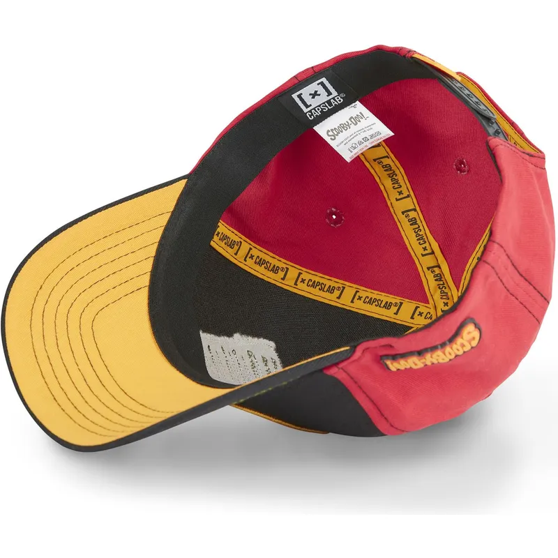mutzen-gebogen-schwarz-snapback-scooby-doo-und-shaggy-scooby-doo-von-capslab
