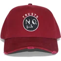 gorra-curva-granate-ajustable-trusts-no1-distressed-black-white-logo-de-the-no1-face