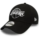 gorra-curva-negra-ajustable-9forty-essential-outline-de-los-angeles-lakers-nba-de-new-era