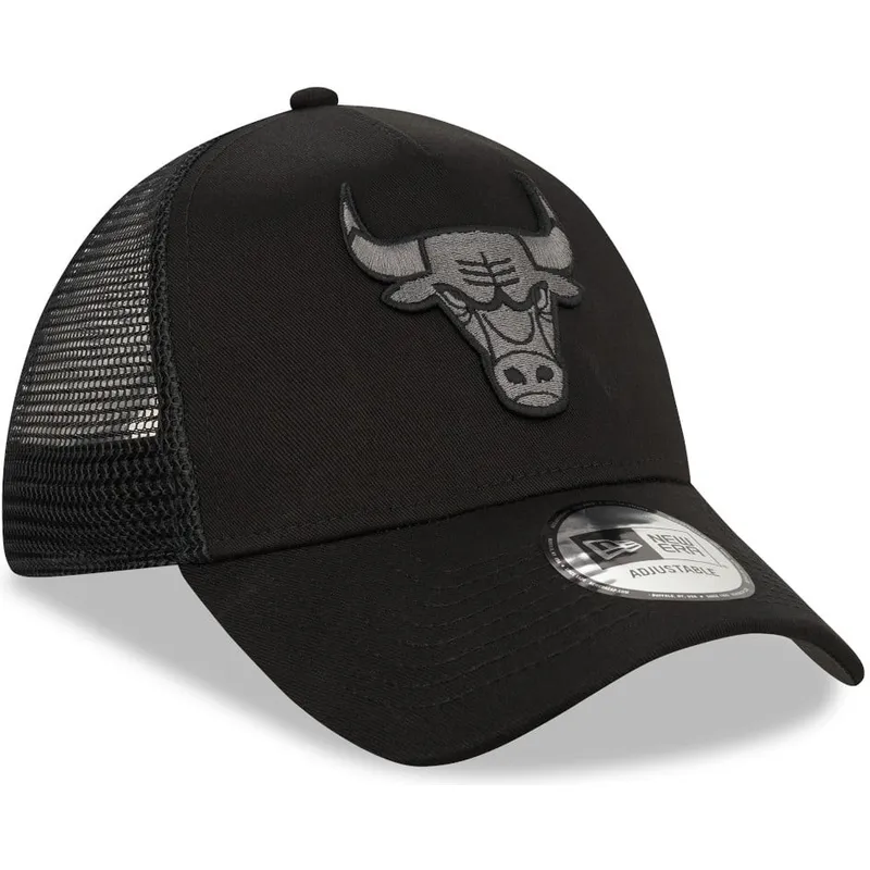 schwarze-trucker-kappe-mit-schwarzem-logo-9forty-a-frame-tonal-von-chicago-bulls-nba-von-new-era
