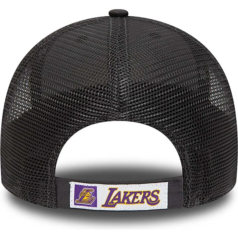mutzen-gebogen-grau-verstellbares-band-9forty-home-field-der-los-angeles-lakers-nba-von-new-era mutzen-gebogen-grau-verstellbares-band-9forty-home-field-der-los-angeles-lakers-nba-von-new-era