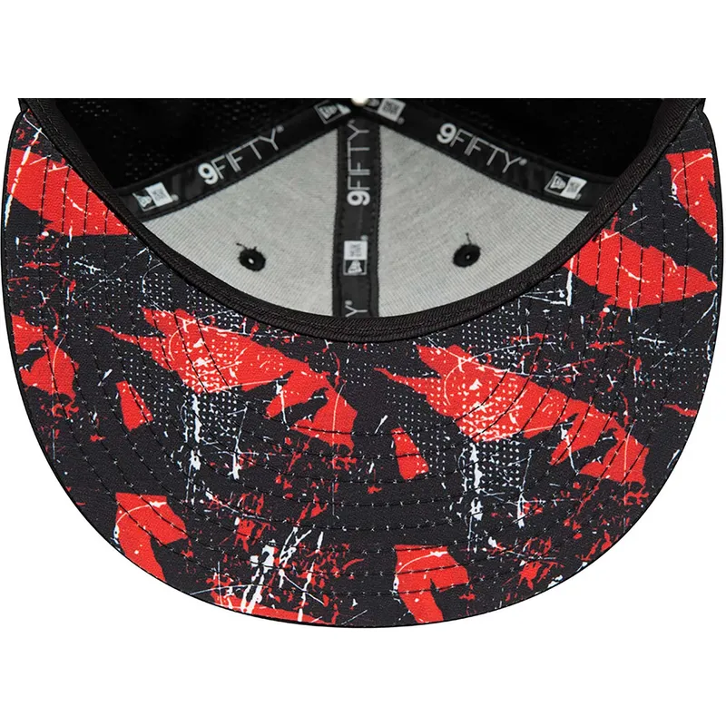 mutzen-flach-schwarz-snapback-9fifty-print-infill-der-chicago-bulls-nba-von-new-era