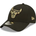 mutzen-gebogen-schwarz-verstellbares-band-dorado-9forty-metallic-der-chicago-bulls-nba-von-new-era