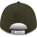 mutzen-gebogen-grun-verstellbares-band-9forty-the-league-melton-der-new-york-yankees-mlb-von-new-era