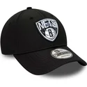 verstellbare-schwarze-9forty-print-infill-kappe-der-brooklyn-nets-nba-von-new-era