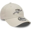 mutzen-gebogen-beige-verstellbares-band-9forty-der-bugs-bunny-looney-tunes-von-new-era