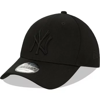 New Era Curved Brim Black Logo 9FORTY League Essential New York Yankees MLB Black Snapback Cap