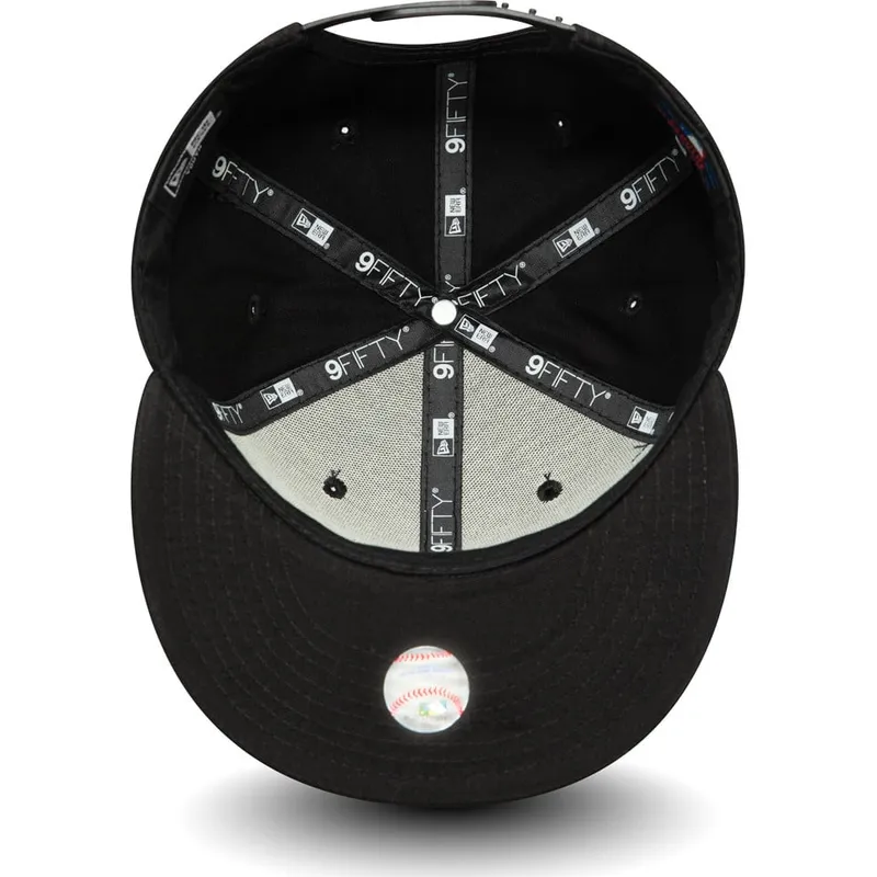 mutzen-flach-schwarz-snapback-fur-kinder-9fifty-essential-der-new-york-yankees-mlb-von-new-era