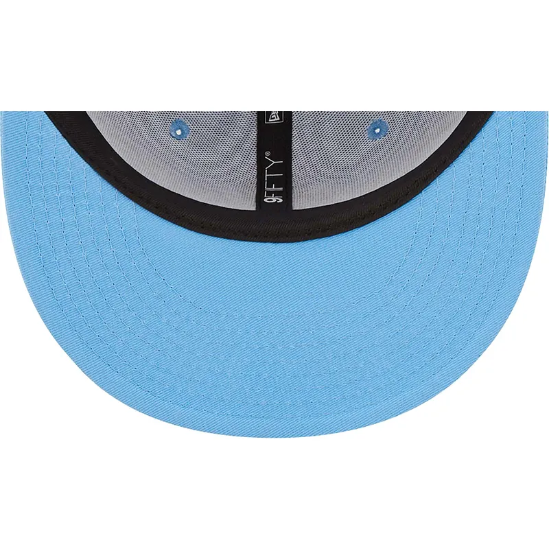 mutzen-flach-blau-snapback-9fifty-league-essential-der-new-york-yankees-mlb-von-new-era