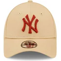 mutzen-gebogen-beige-verstellbares-band-fur-kinder-marron-9forty-league-essential-der-new-york-yankees-mlb-von-new-era