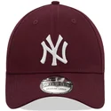 mutzen-gebogen-rot-angepasst-granate-39thirty-league-essential-der-new-york-yankees-mlb-von-new-era
