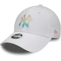 mutzen-gebogen-weiss-verstellbares-band-multicolor-9forty-ombre-infill-der-new-york-yankees-mlb-von-new-era