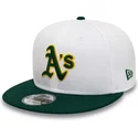 mutzen-flach-weiss-snapback-rickey-henderson-9fifty-crown-patches-der-oakland-athletics-mlb-von-new-era