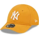 mutzen-gebogen-orange-verstellbares-band-fur-kinder-pequeno-9forty-league-essential-der-new-york-yankees-mlb-von-new-era