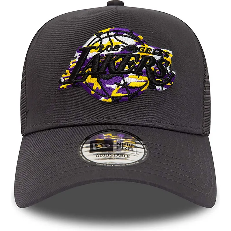 mutzen-gebogen-grau-snapback-a-frame-team-camo-infill-der-los-angeles-lakers-nba-von-new-era