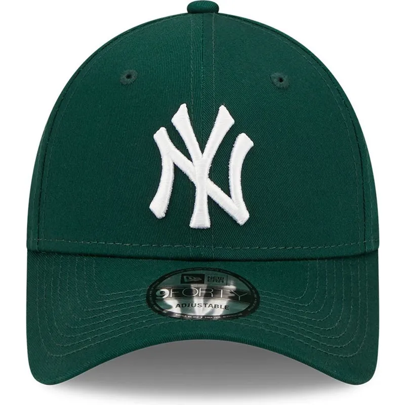 mutzen-gebogen-grun-verstellbares-band-9forty-league-essential-der-new-york-yankees-mlb-von-new-era
