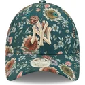 mutzen-gebogen-grun-verstellbares-band-9forty-all-over-print-floral-der-new-york-yankees-mlb-von-new-era