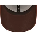 mutzen-gebogen-braun-verstellbares-band-9forty-linen-der-new-york-yankees-mlb-von-new-era