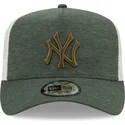 mutzen-gebogen-grun-snapback-a-frame-jersey-essential-der-new-york-yankees-mlb-von-new-era