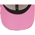 mutzen-gebogen-rosa-verstellbares-band-9forty-all-over-print-seasonal-der-new-york-yankees-mlb-von-new-era