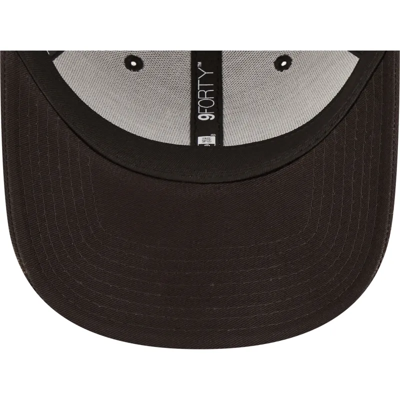 schwarze-verstellbare-curved-cap-mit-grunem-logo-9forty-league-essential-der-new-york-yankees-mlb-von-new-era