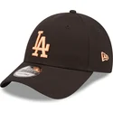 schwarze-verstellbare-kappe-mit-gebogenem-schirm-und-orangefarbenem-logo-9forty-league-essential-der-los-angeles-dodgers-mlb-von