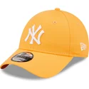 mutzen-gebogen-orange-verstellbares-band-claro-9forty-league-essential-der-new-york-yankees-mlb-von-new-era