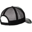 mutzen-gebogen-grun-snapback-von-djinns