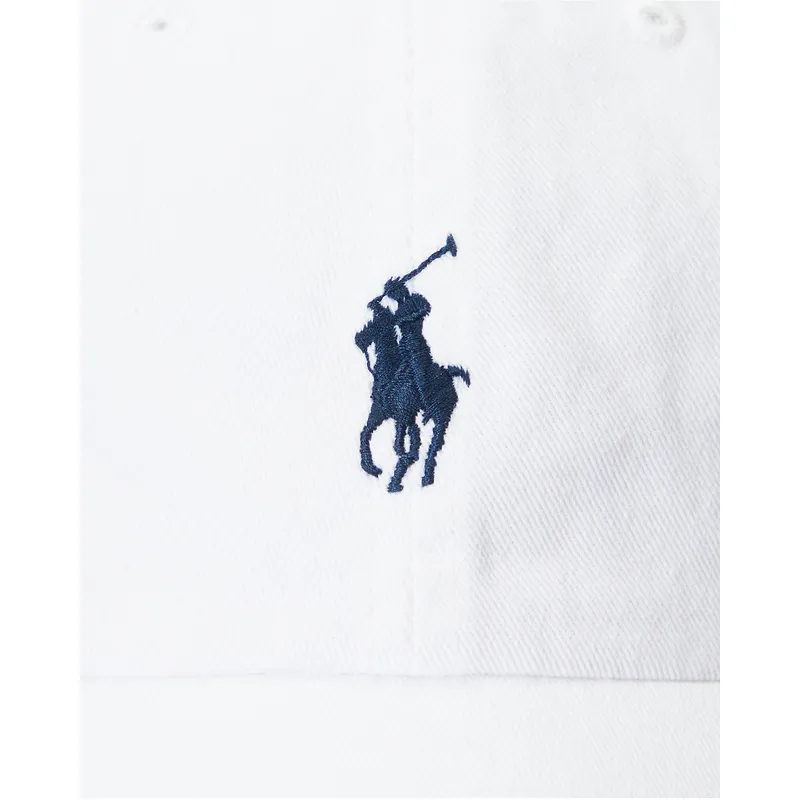 biala-regulowana-czapka-z-zakrzywionym-daszkiem-z-niebieskim-logo-cotton-chino-classic-sport-od-polo-ralph-lauren