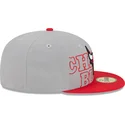 graue-und-rote-anliegende-flat-cap-59fifty-draft-edition-2023-der-chicago-bulls-nba-von-new-era