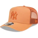 mutzen-gebogen-braun-snapback-a-frame-tech-ripstop-der-new-york-yankees-mlb-von-new-era