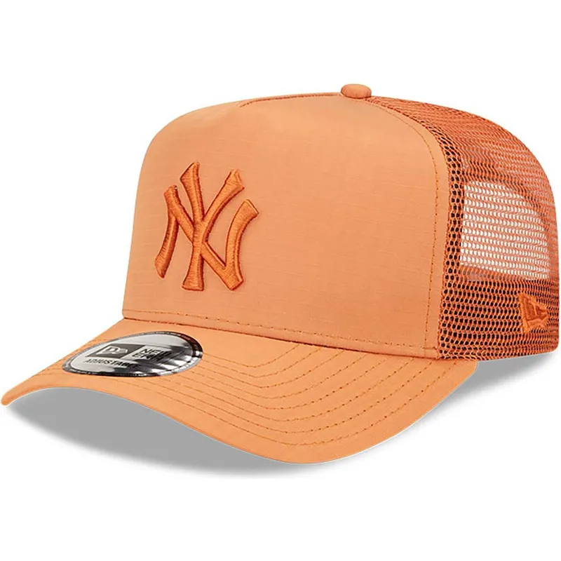 mutzen-gebogen-braun-snapback-a-frame-tech-ripstop-der-new-york-yankees-mlb-von-new-era