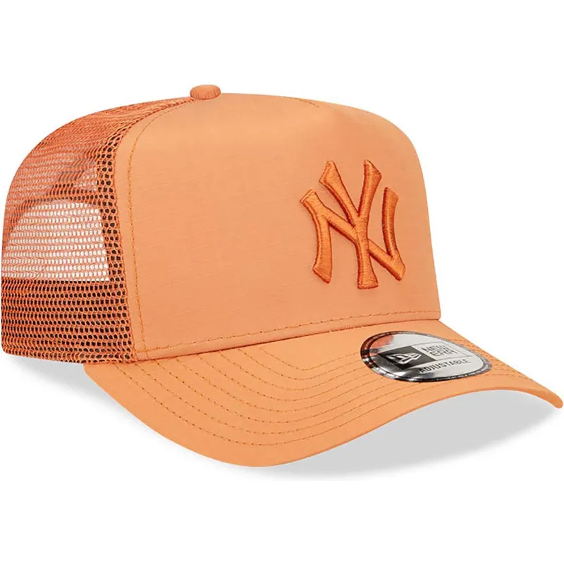 mutzen-gebogen-braun-snapback-a-frame-tech-ripstop-der-new-york-yankees-mlb-von-new-era