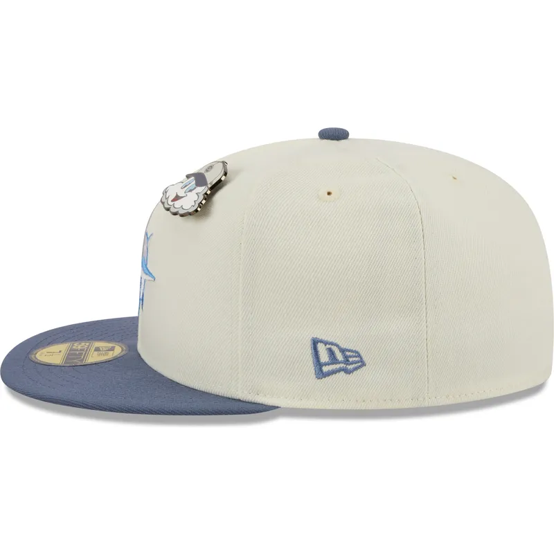 graue-und-blaue-anliegende-flat-cap-59fifty-the-elements-air-pin-der-seattle-mariners-mlb-von-new-era