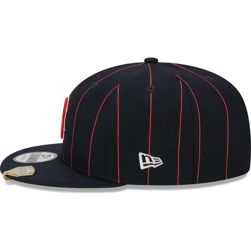 cappello-piatto-blu-marino-snapback-9fifty-pinstripe-visor-clip-di-boston-red-sox-mlb-di-new-era