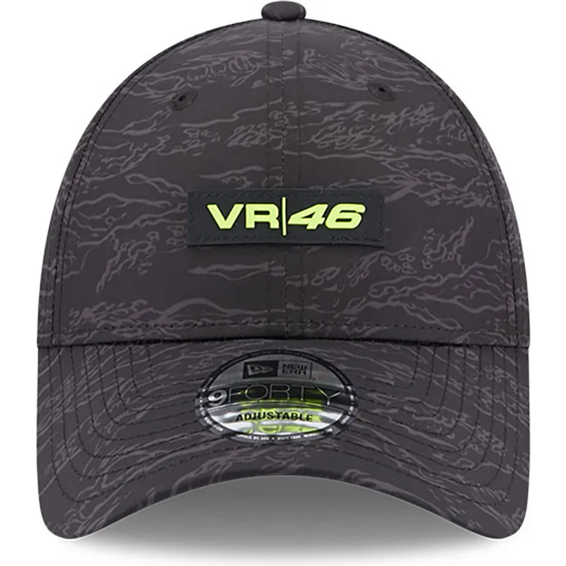 mutzen-gebogen-schwarz-verstellbares-band-9forty-all-over-print-der-valentino-rossi-vr46-motogp-von-new-era