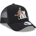 mutzen-gebogen-schwarz-snapback-a-frame-der-coyote-y-correcaminos-looney-tunes-von-new-era