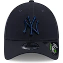 casquette-courbee-bleue-marine-ajustable-avec-logo-bleu-marine-9forty-repreve-new-york-yankees-mlb-new-era