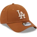 casquette-courbee-marron-ajustable-avec-logo-beige-9forty-league-essential-los-angeles-dodgers-mlb-new-era