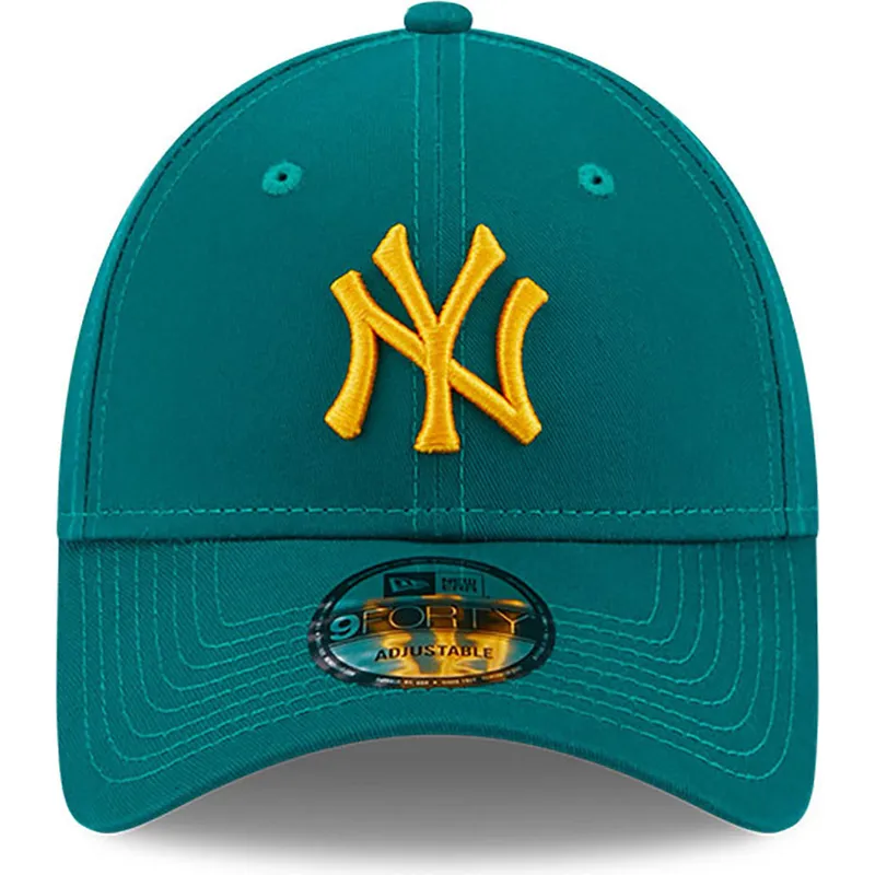 mutzen-gebogen-grun-verstellbares-band-9forty-league-essential-der-new-york-yankees-mlb-von-new-era
