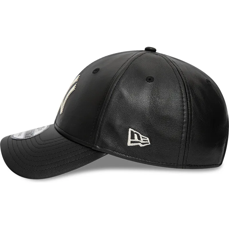 mutzen-gebogen-schwarz-verstellbares-band-9forty-leather-der-new-york-yankees-mlb-von-new-era mutzen-gebogen-schwarz-verstellbares-band-9forty-leather-der-new-york-yankees-mlb-von-new-era