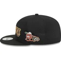 gorra-plana-negra-snapback-9fifty-post-up-pin-de-los-angeles-lakers-nba-de-new-era